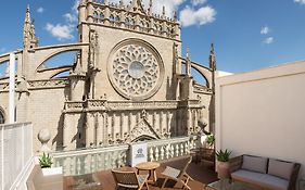 Puerta Catedral Suites